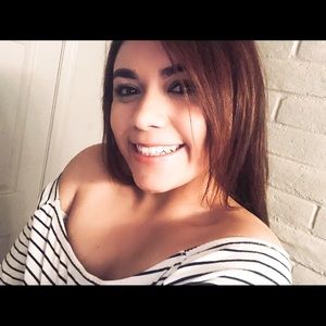 Meet your Posher, Serina